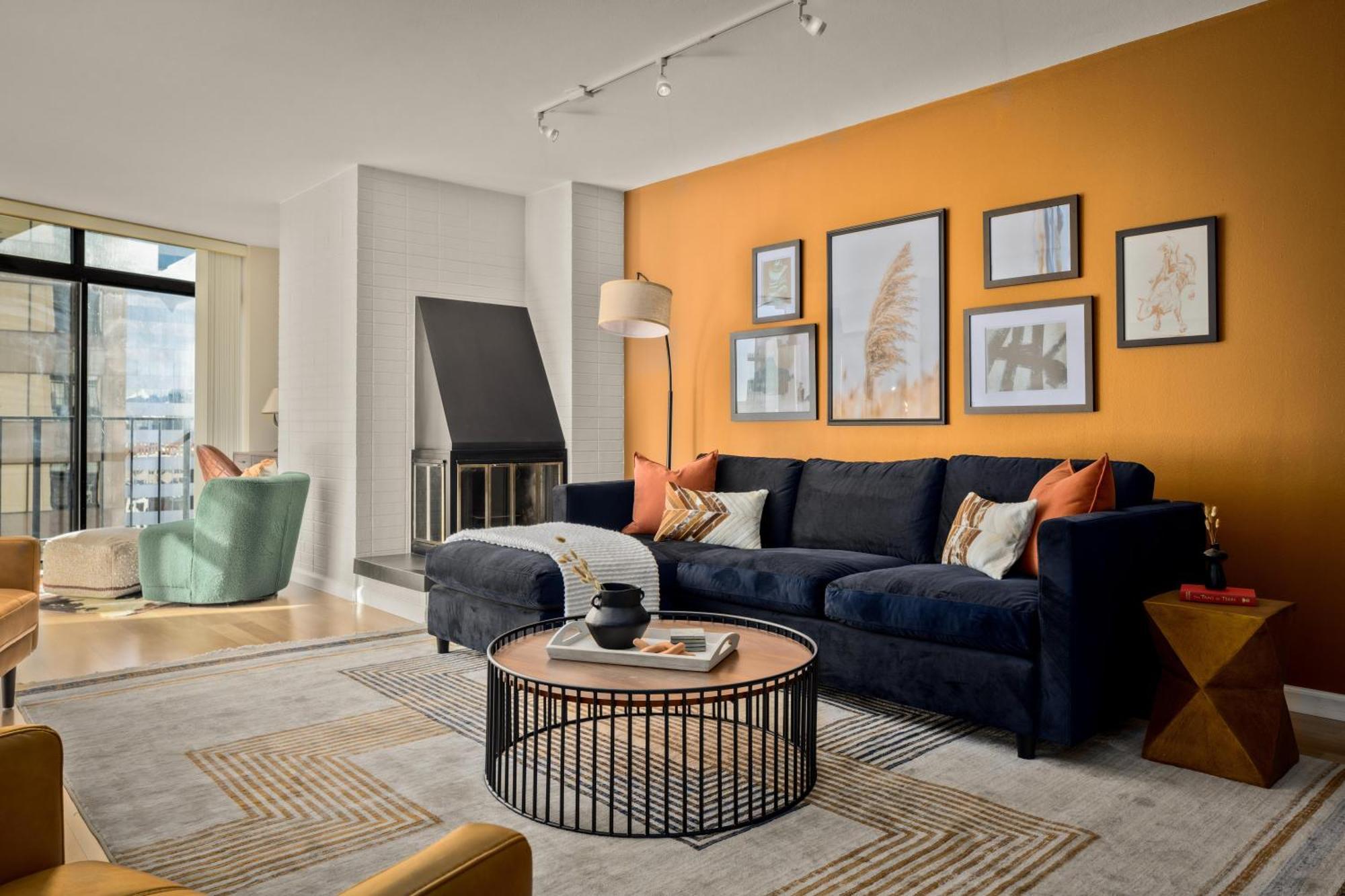 Holiday home Urban Gallery Loft - King Bed - Larimer Square Denver