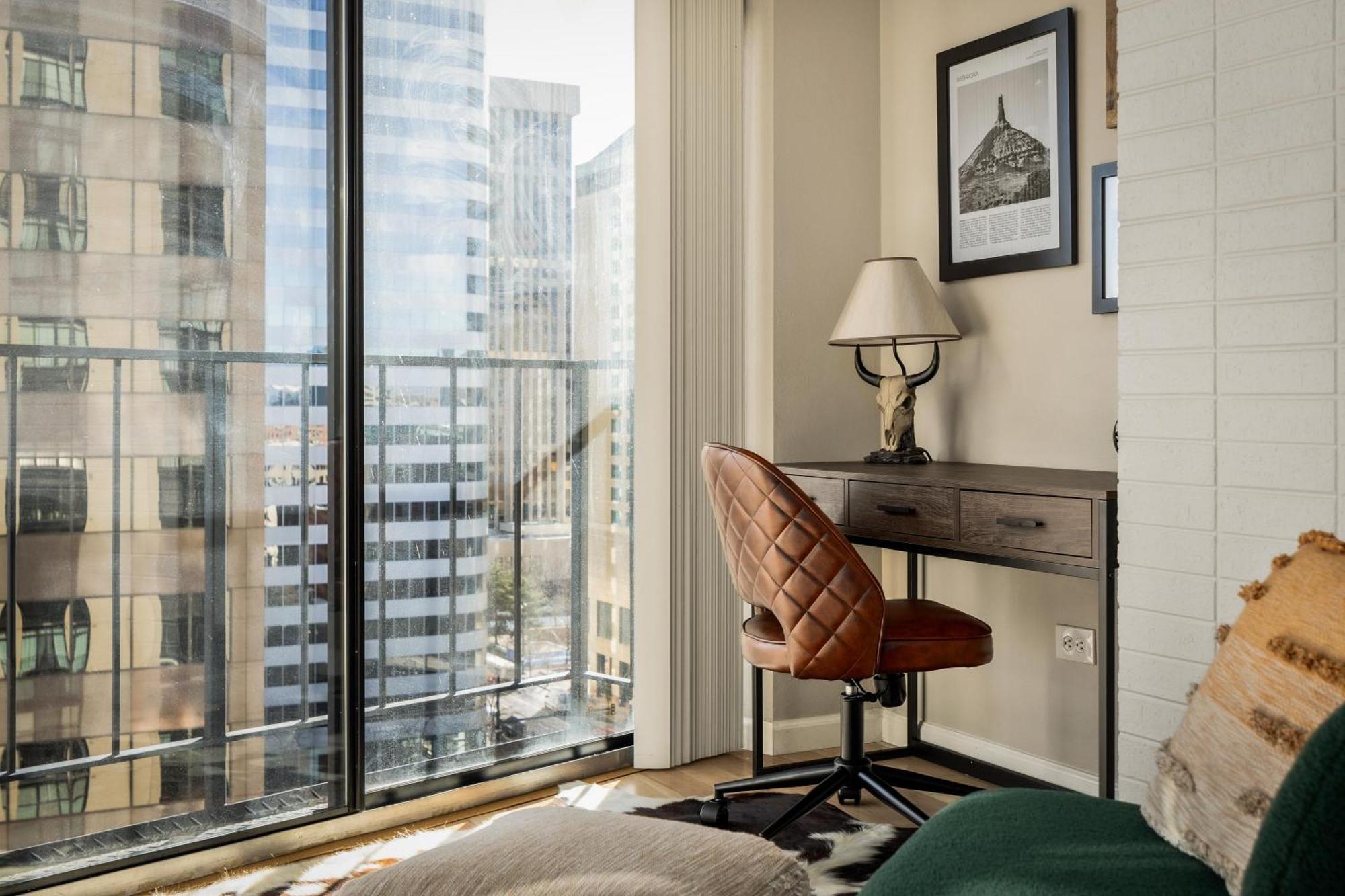 Holiday home Urban Gallery Loft - King Bed - Larimer Square *